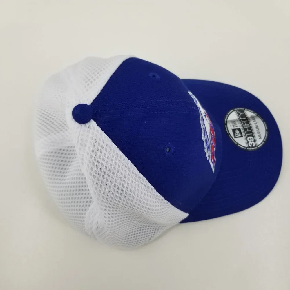 New Era 39Thirty Pony Champions Hat Size Medium‎ Large